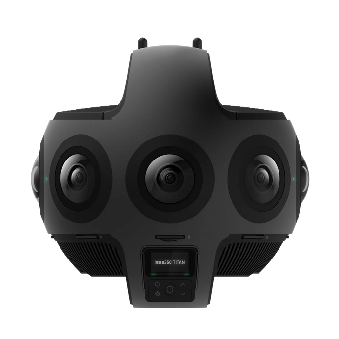 Insta360 Titan